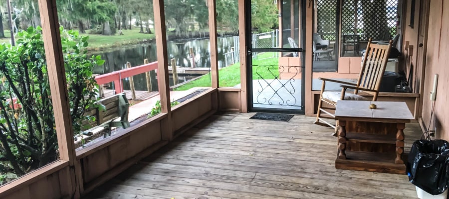 Cabin 6 Screened Porch